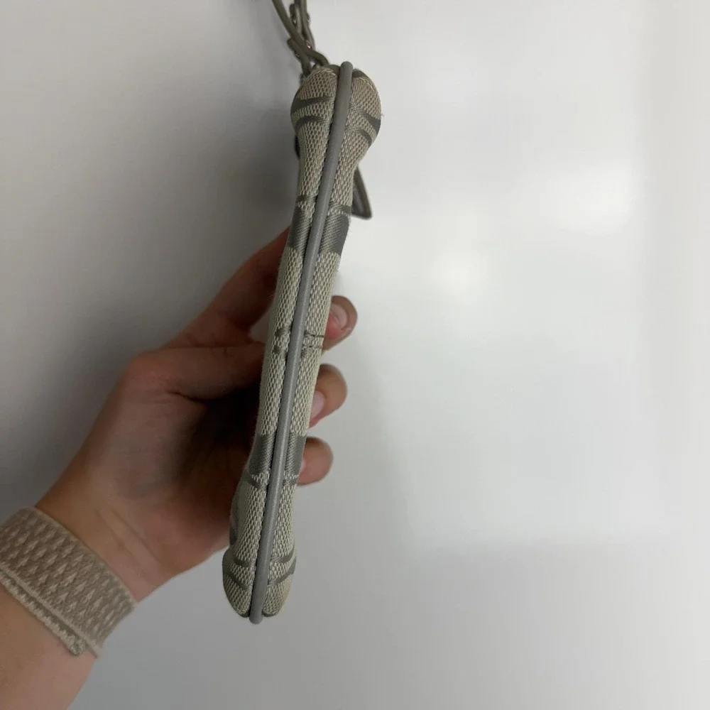 Coach Wristlet Clutch Bag Womens Small Gray Signature Jacquard Canvas Zip Strap